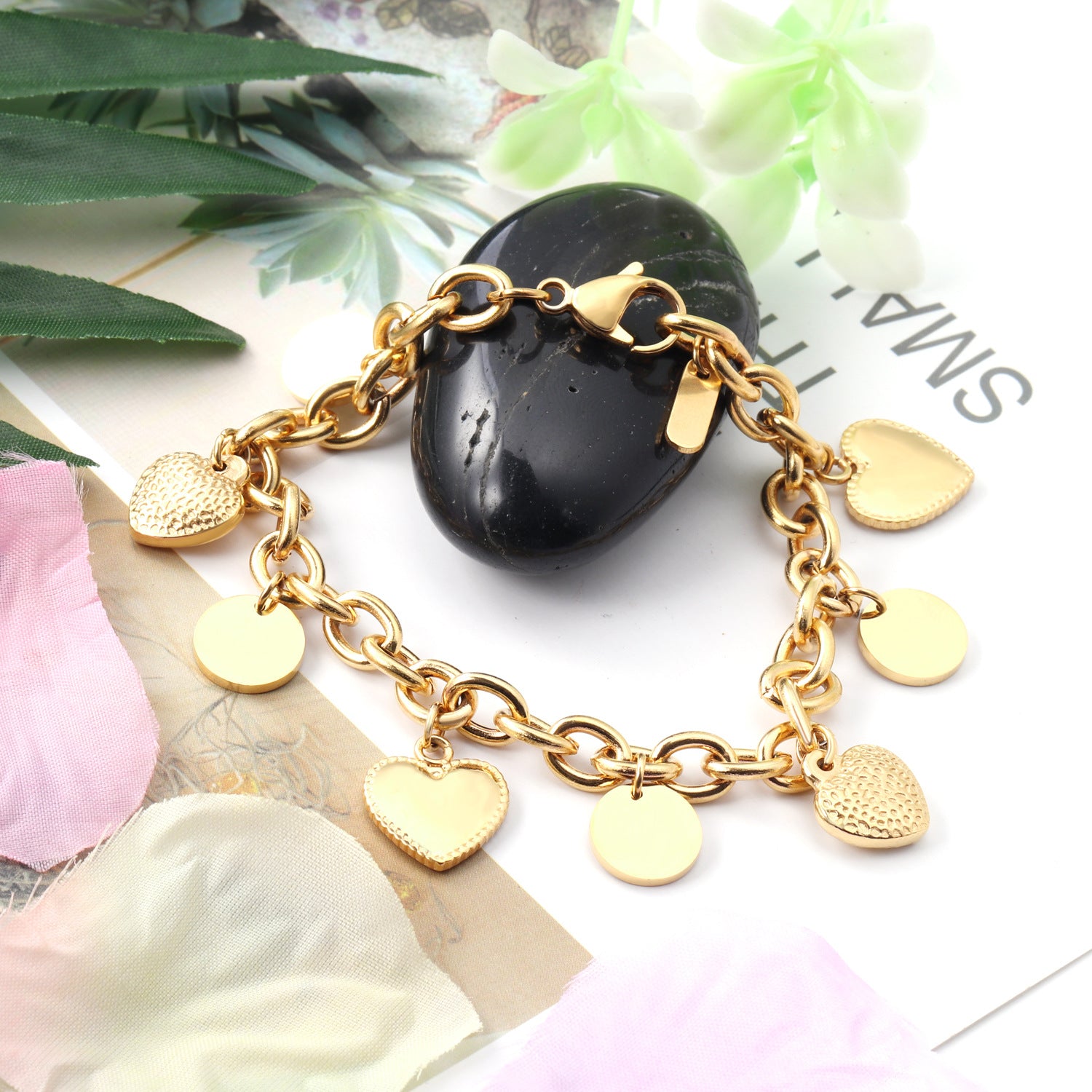 Fashion Personalized Heart-shaped Chinese Valentine's Day Bracelet Round Accessories Bracelet