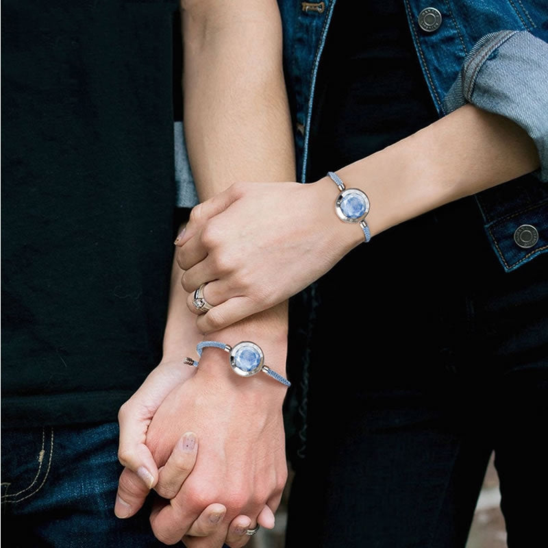 Totwoo Blue Lovers Induction Bracelet: A Pair for Long-distance Lovers