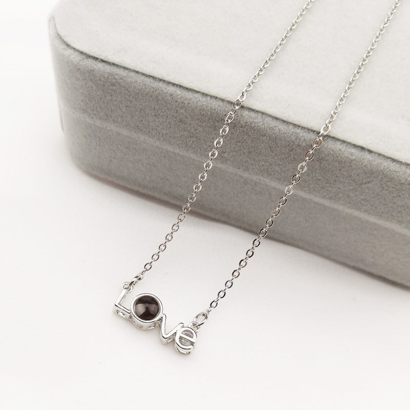 I love you in 100 languages projection necklace